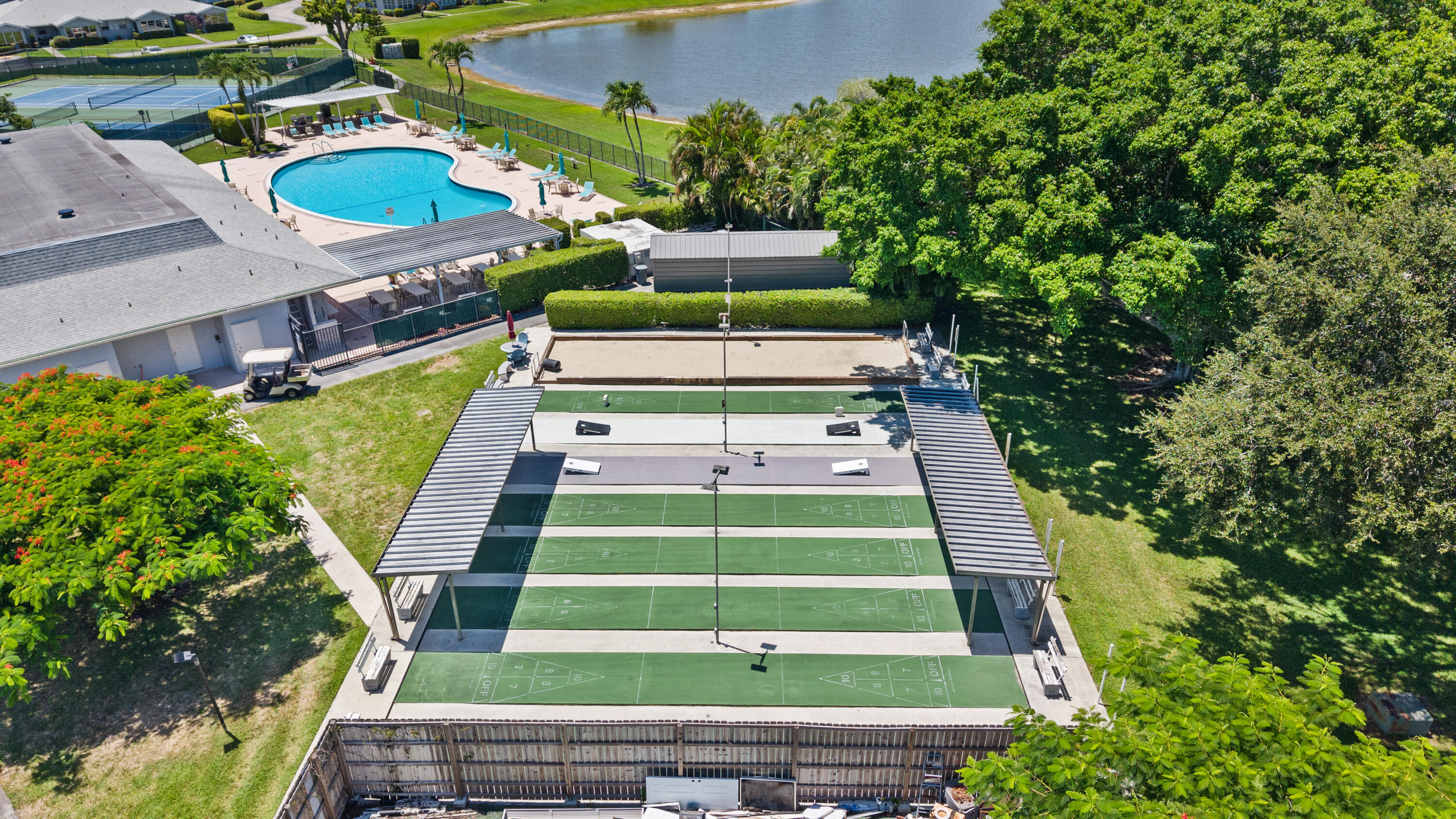 5042 LAKEFRONT Boulevard A