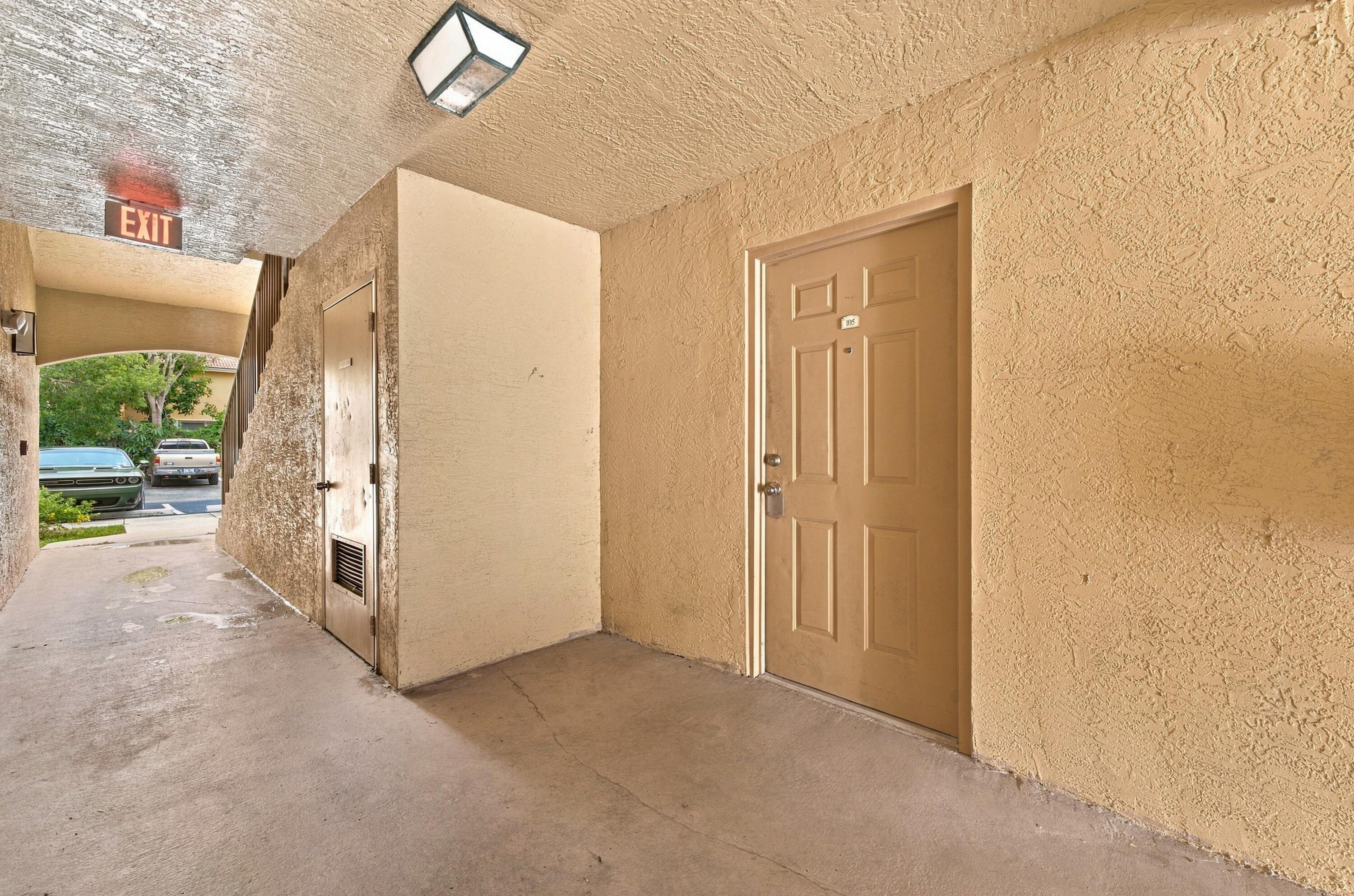 4041 San Marino Boulevard 105