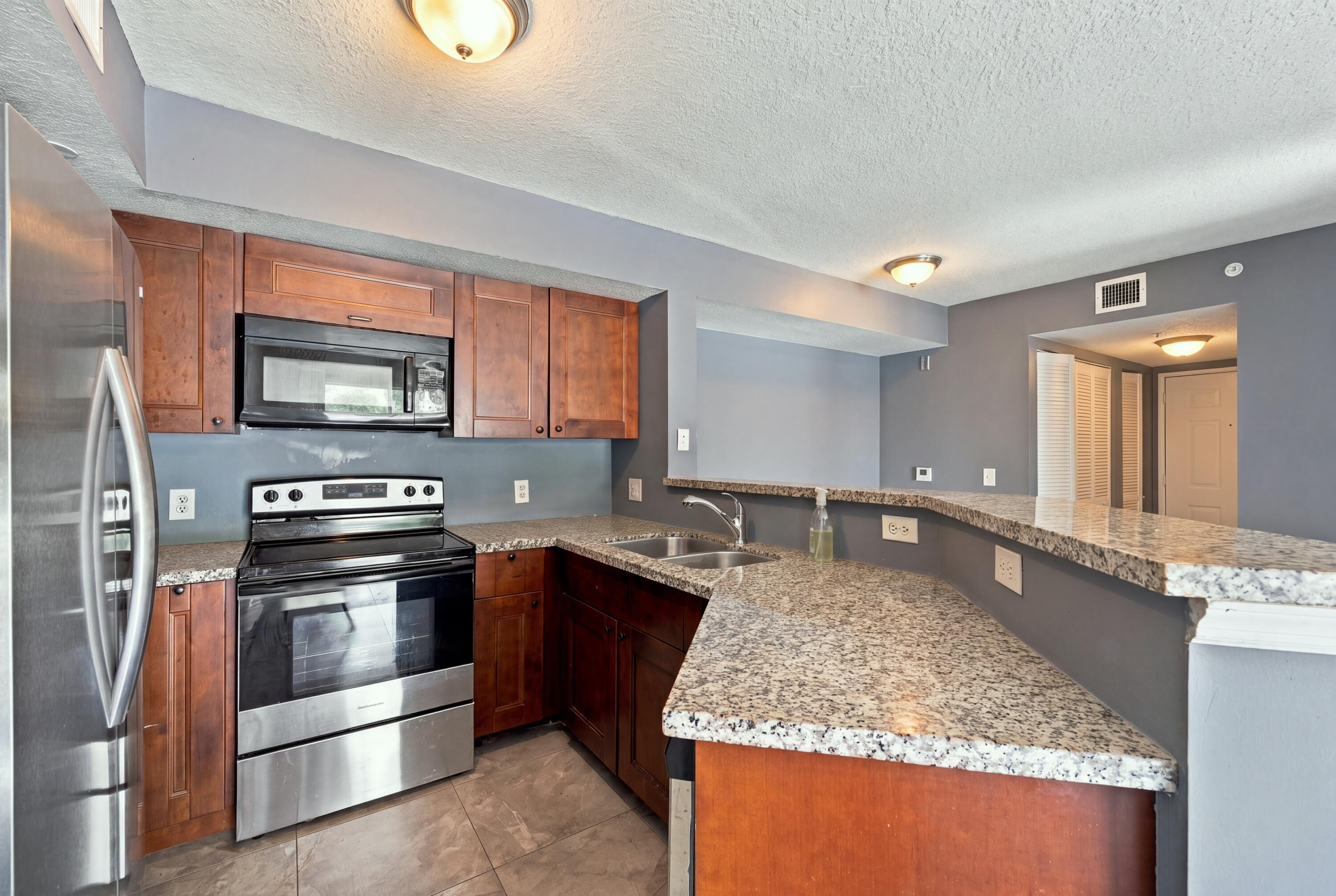 4041 San Marino Boulevard 105