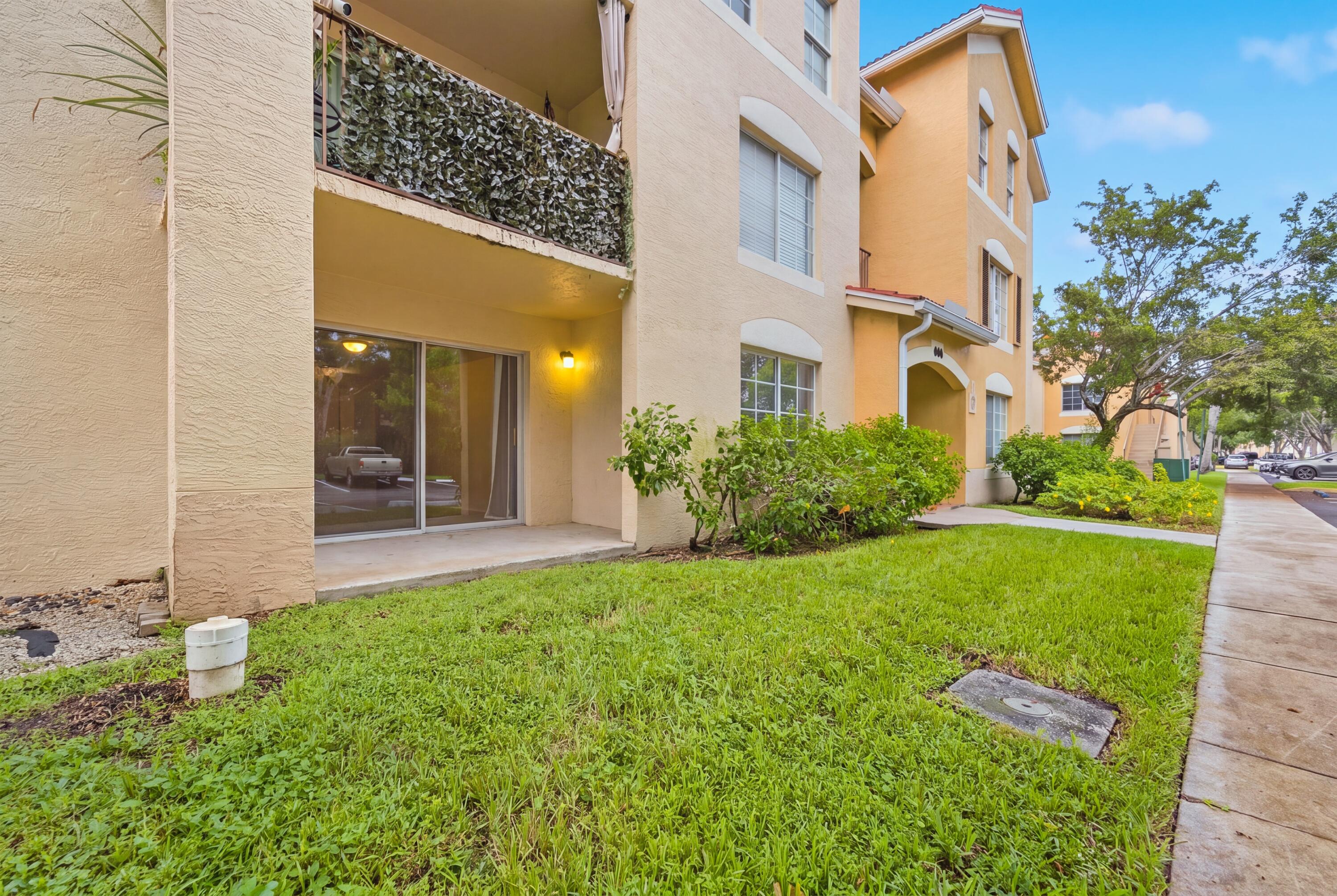 4041 SAN MARINO Boulevard 105