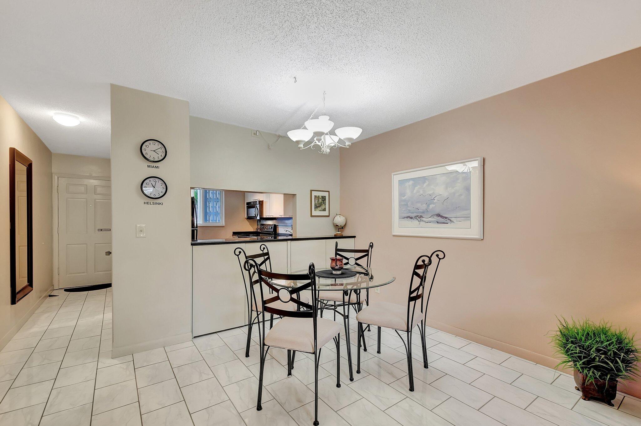 1430 S Lakeside Drive 16