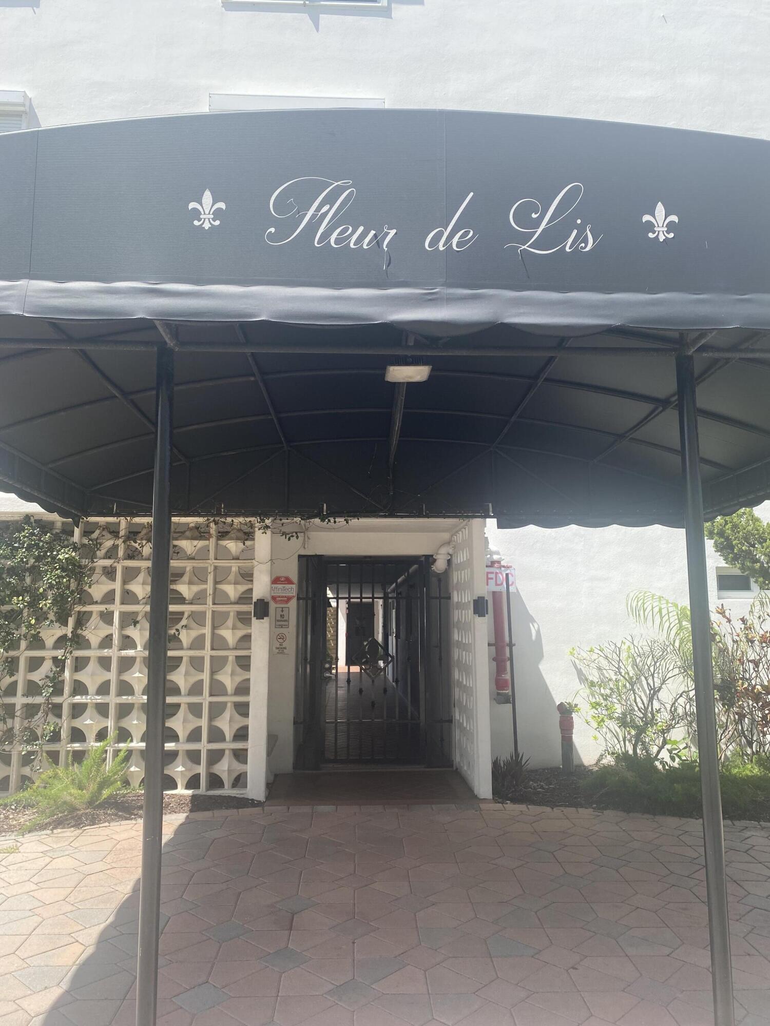 1 N Golfview Road 101