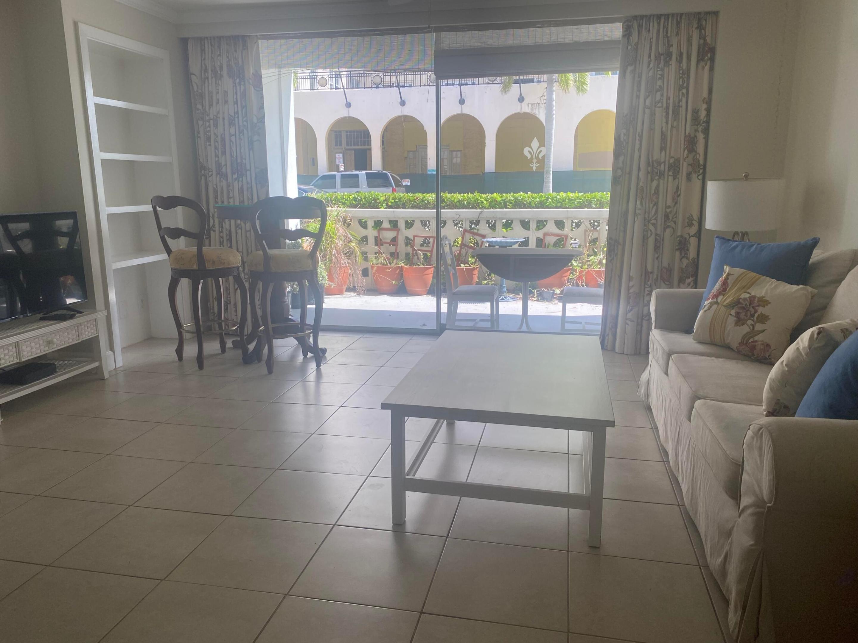 1 N Golfview Road 101