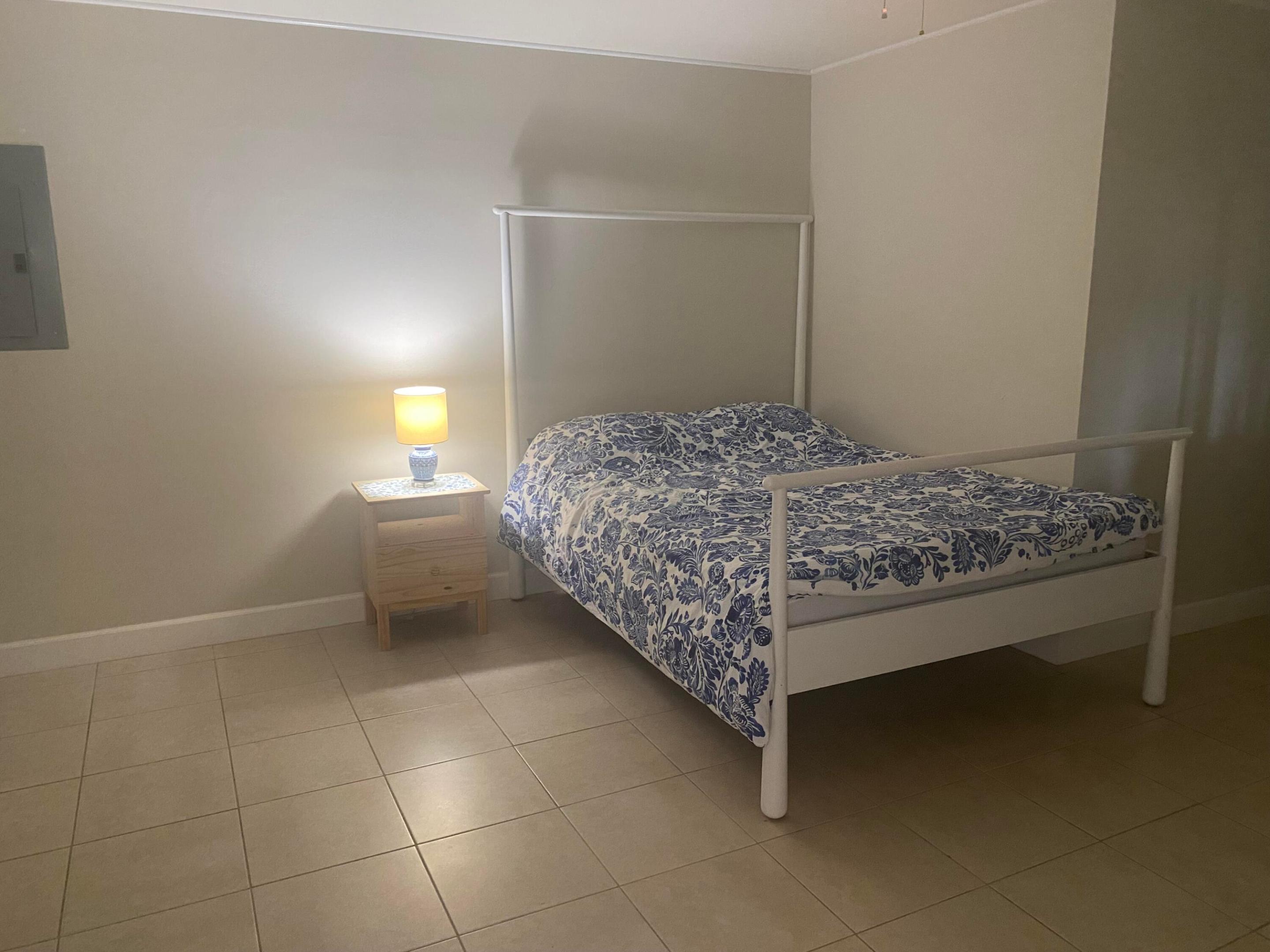 1 N Golfview Road 101