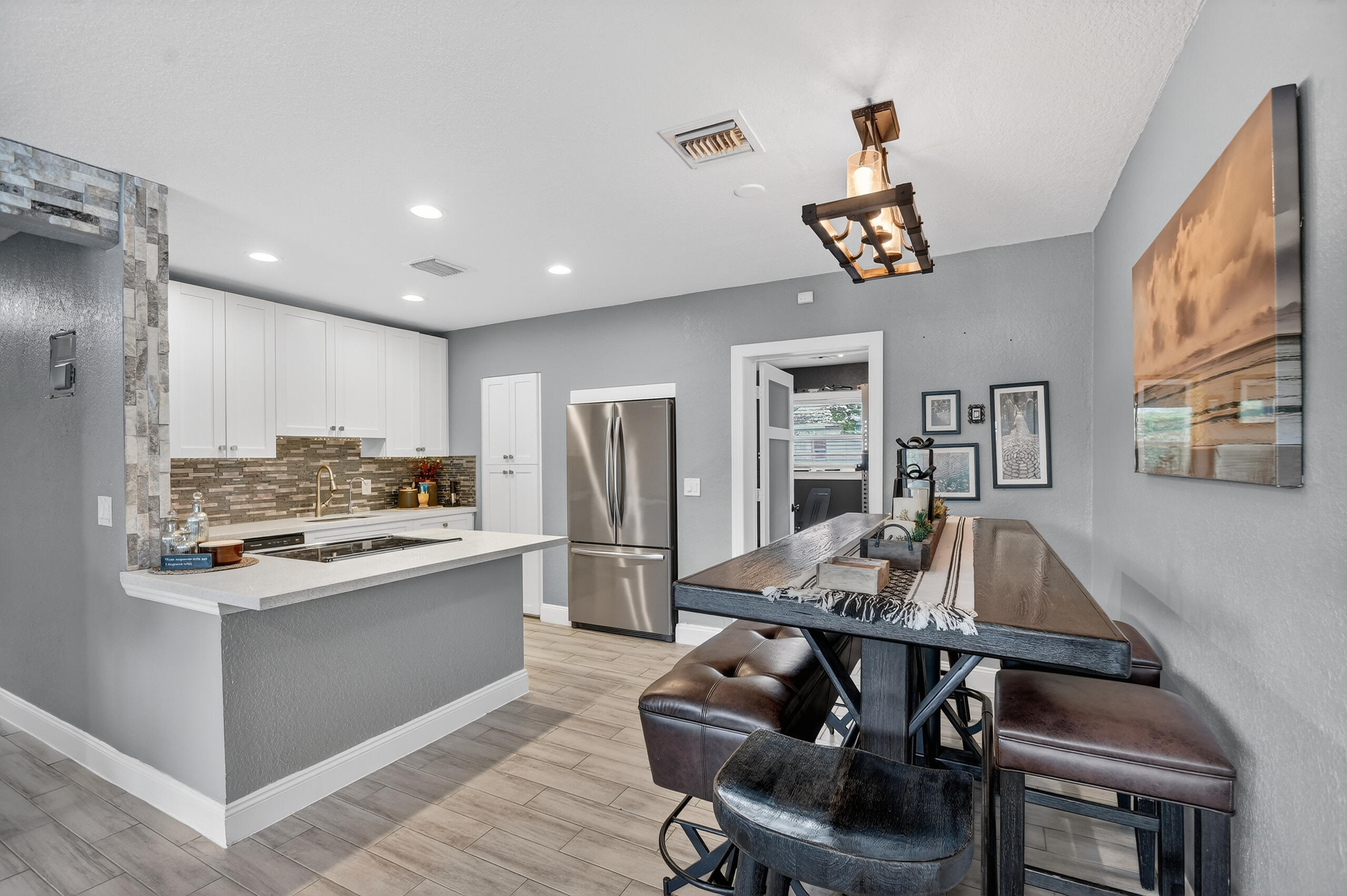 814 44th Street