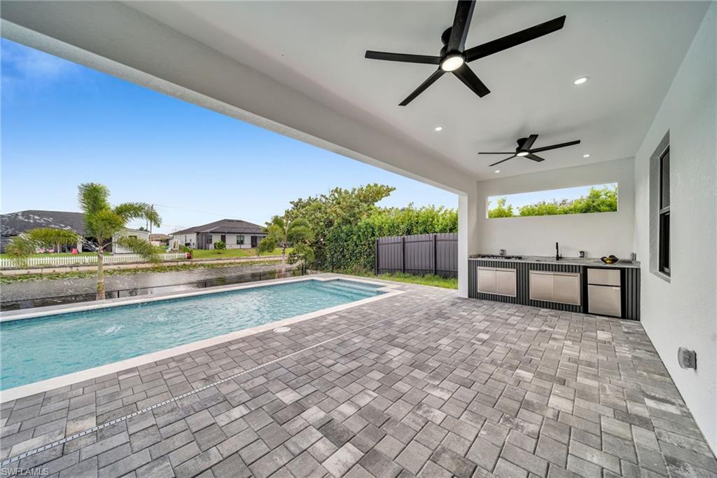 1125 SW 11th CT