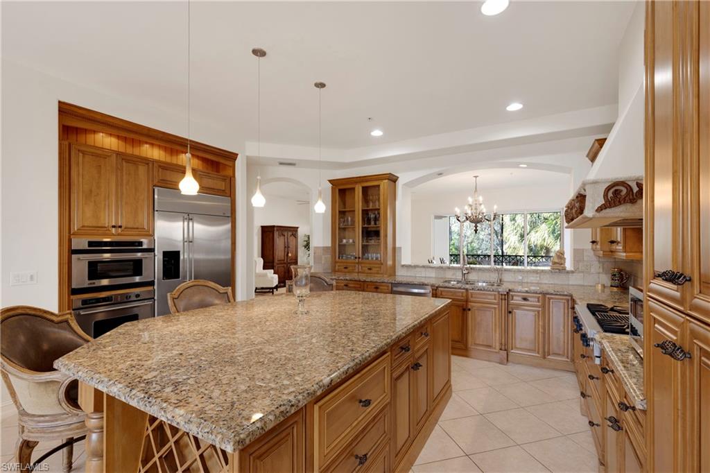 2863 Tiburon BLVD E # 102