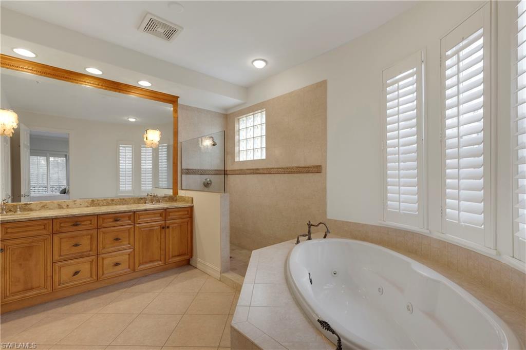 2863 Tiburon BLVD E # 102