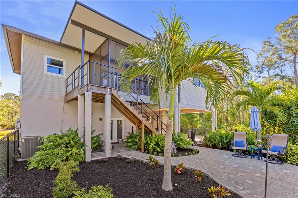 905 Clark AVE