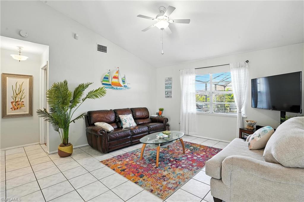 324 NW 24th TER