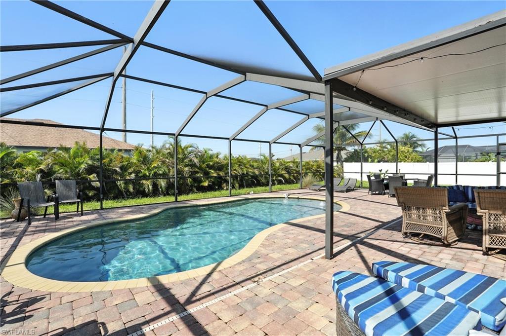 324 NW 24th TER