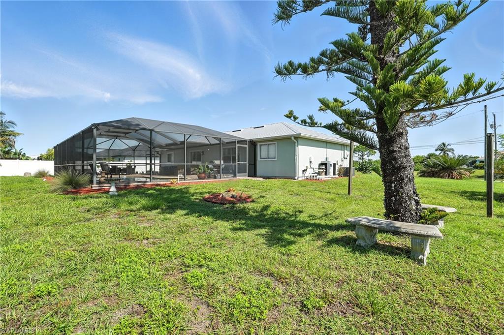 324 NW 24th TER