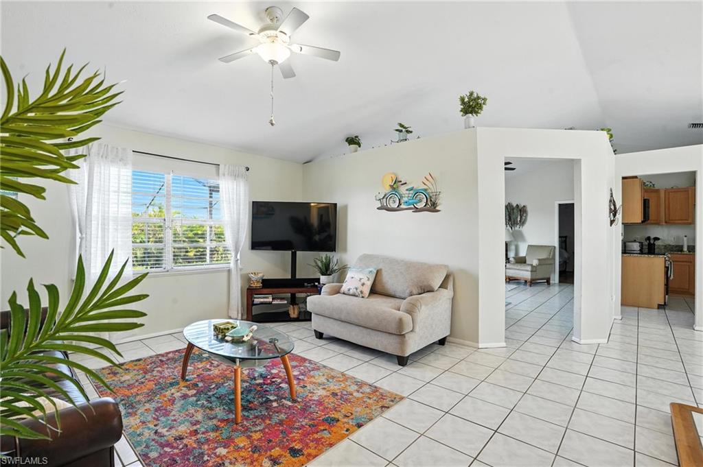 324 NW 24th TER