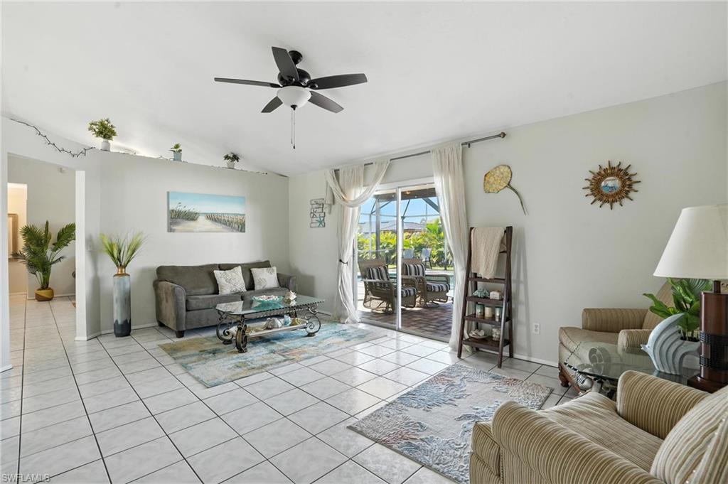 324 NW 24th TER