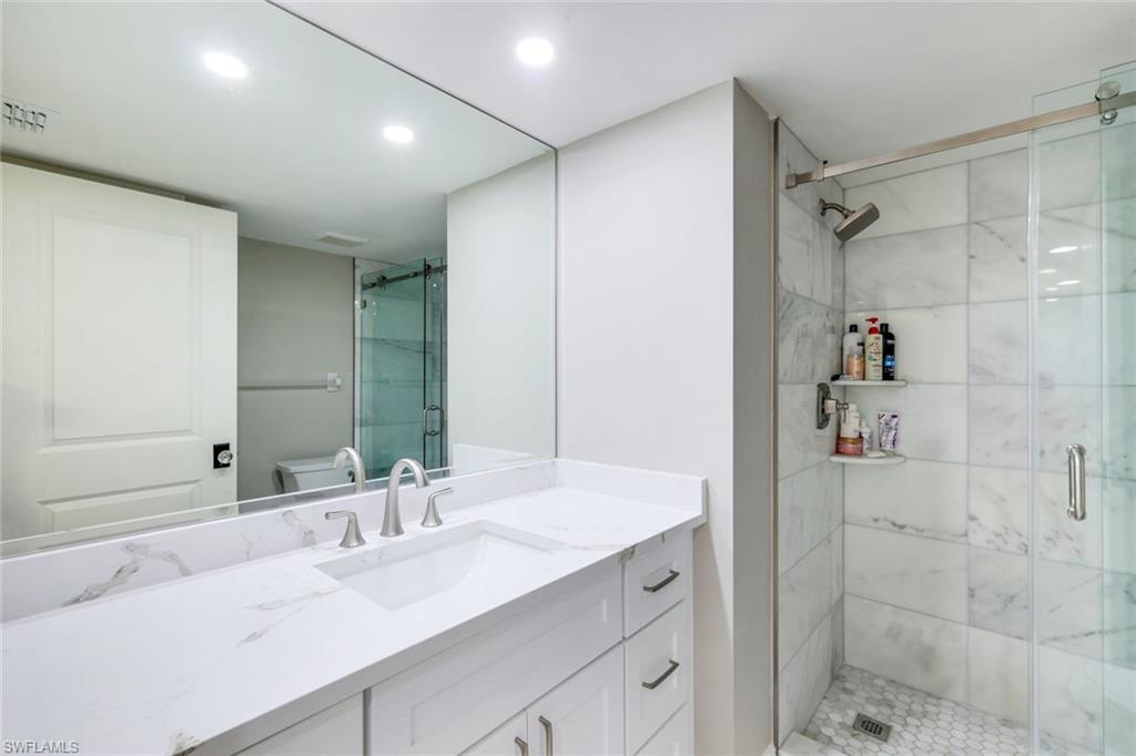 9103 Vanderbilt DR # 208