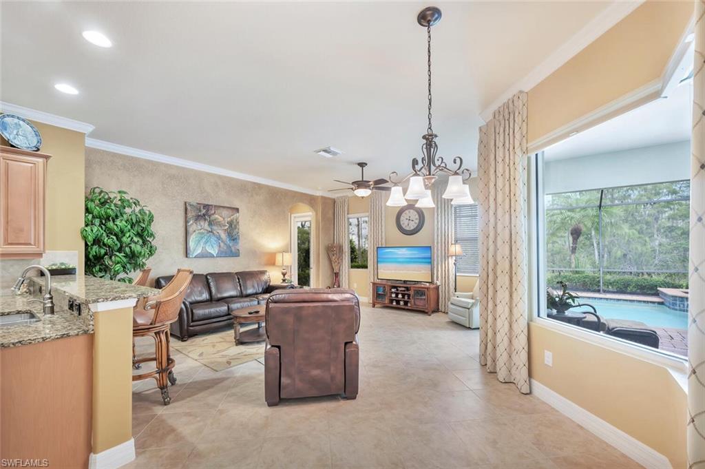 21093 Torre Del Lago ST