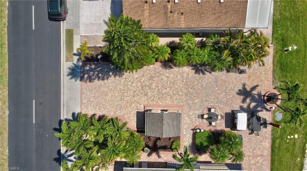 2117 Crystal Lake DR
