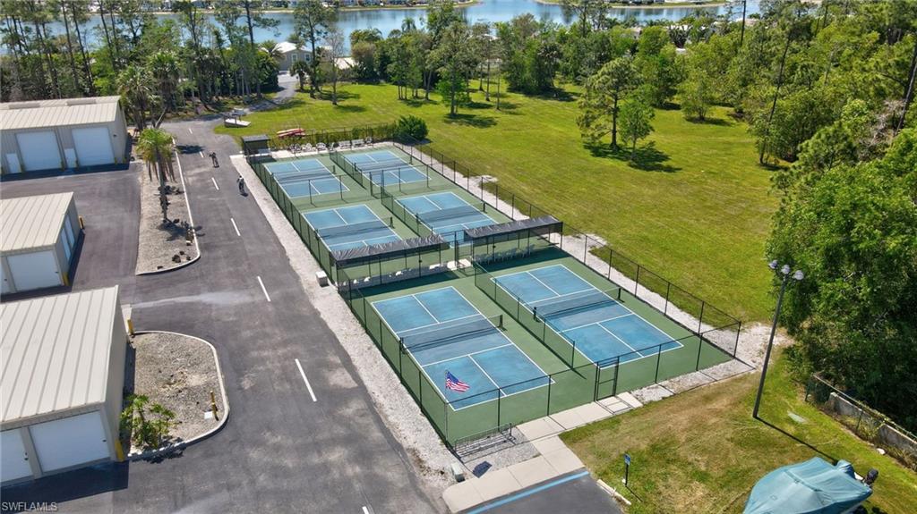 2117 Crystal Lake DR