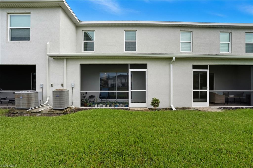 15368 Wildflower CIR