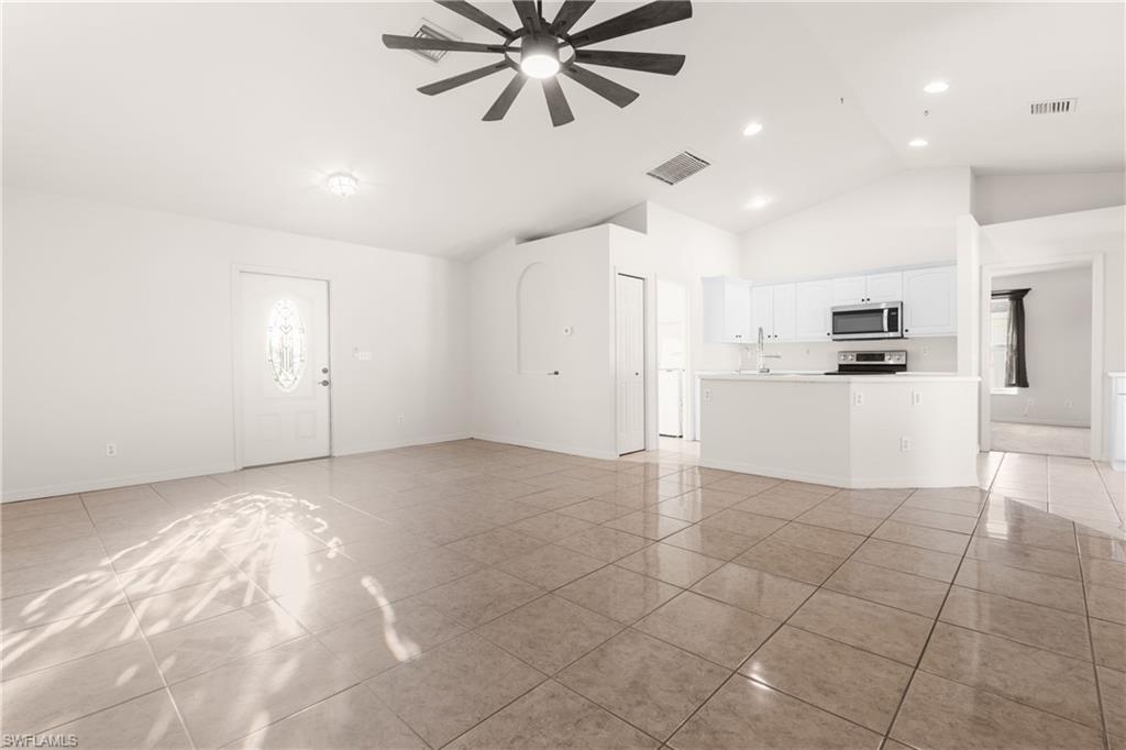 3320 11th AVE