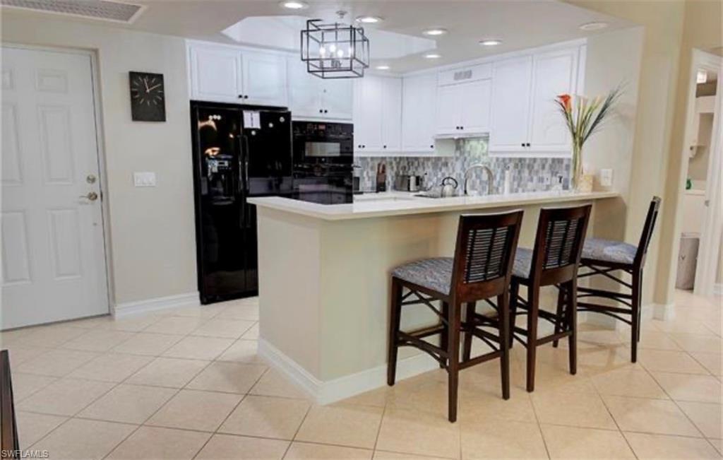 2738 Tiburon BLVD E # 104 Unit: B-104