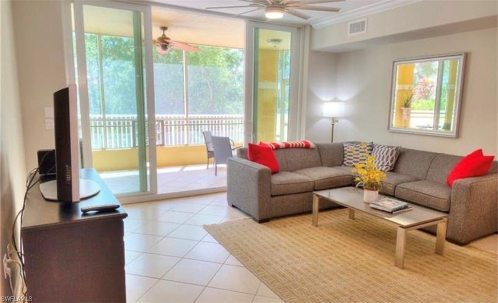 2738 Tiburon BLVD E # 104 Unit: B-104