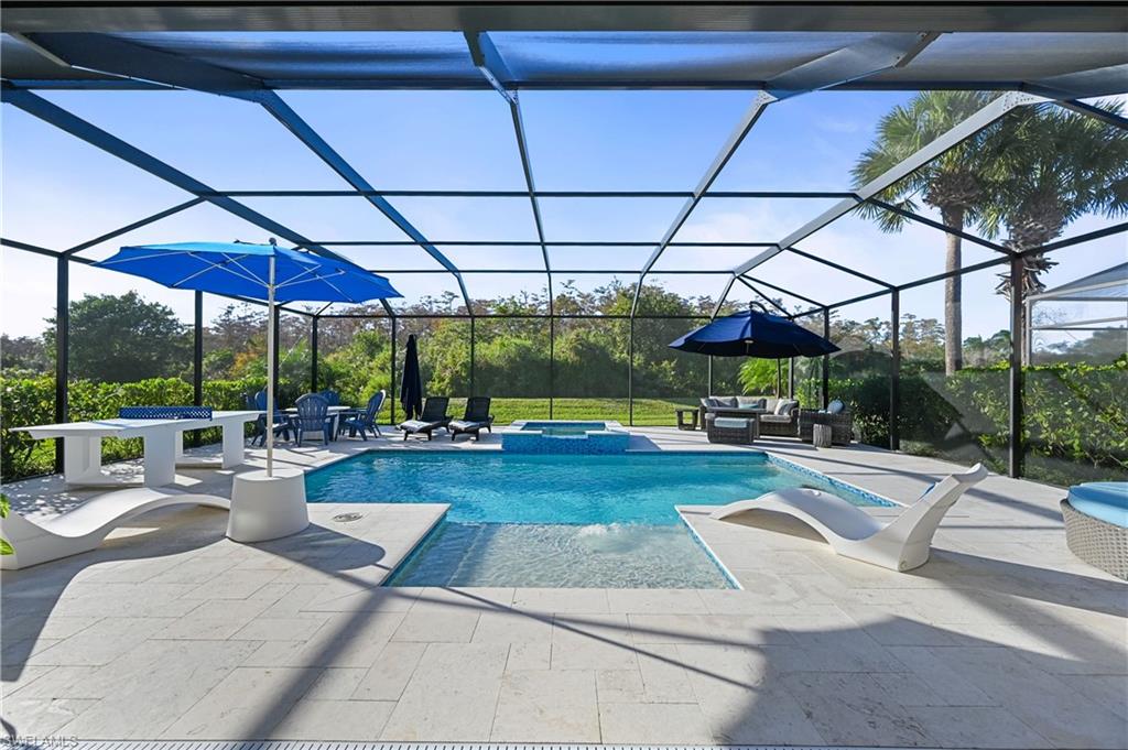 9121 Quartz LN