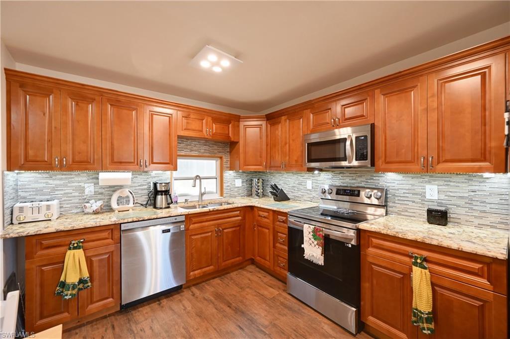 4240 Perth CT