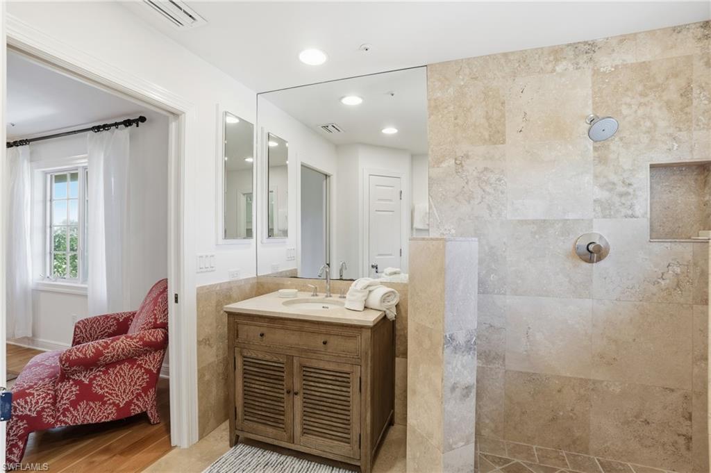 16205 Captiva DR