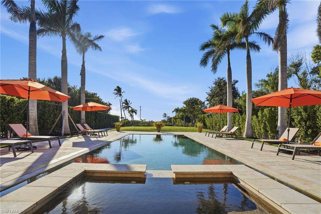 16205 Captiva DR
