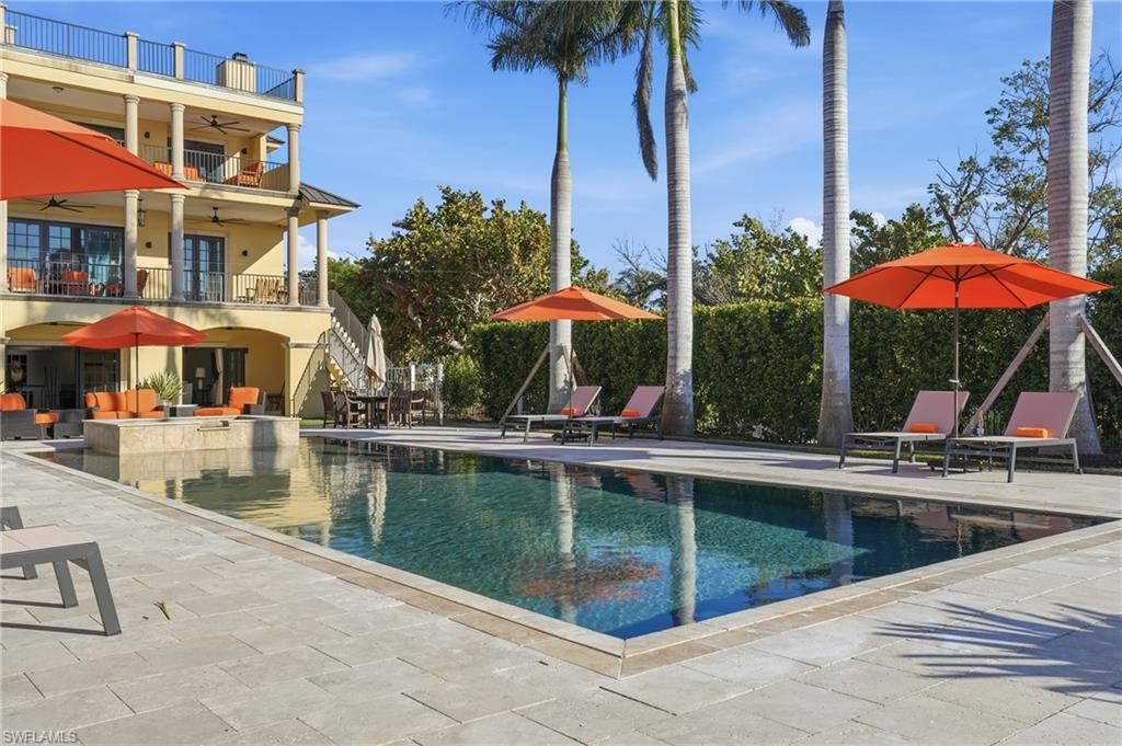 16205 Captiva DR