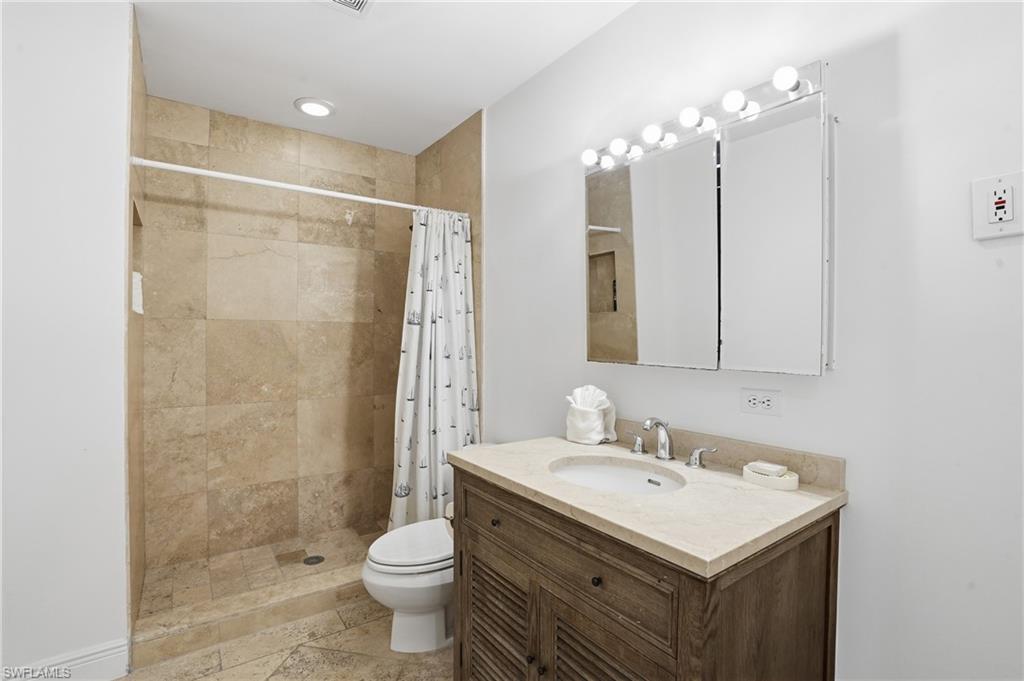16205 Captiva DR