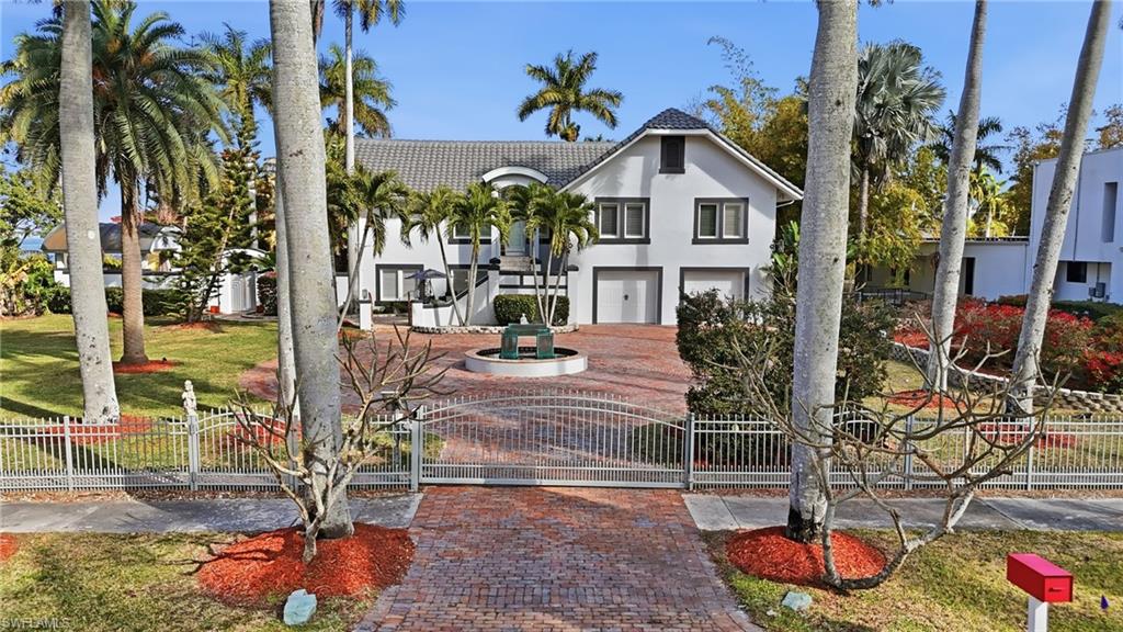 1205 Caloosa DR