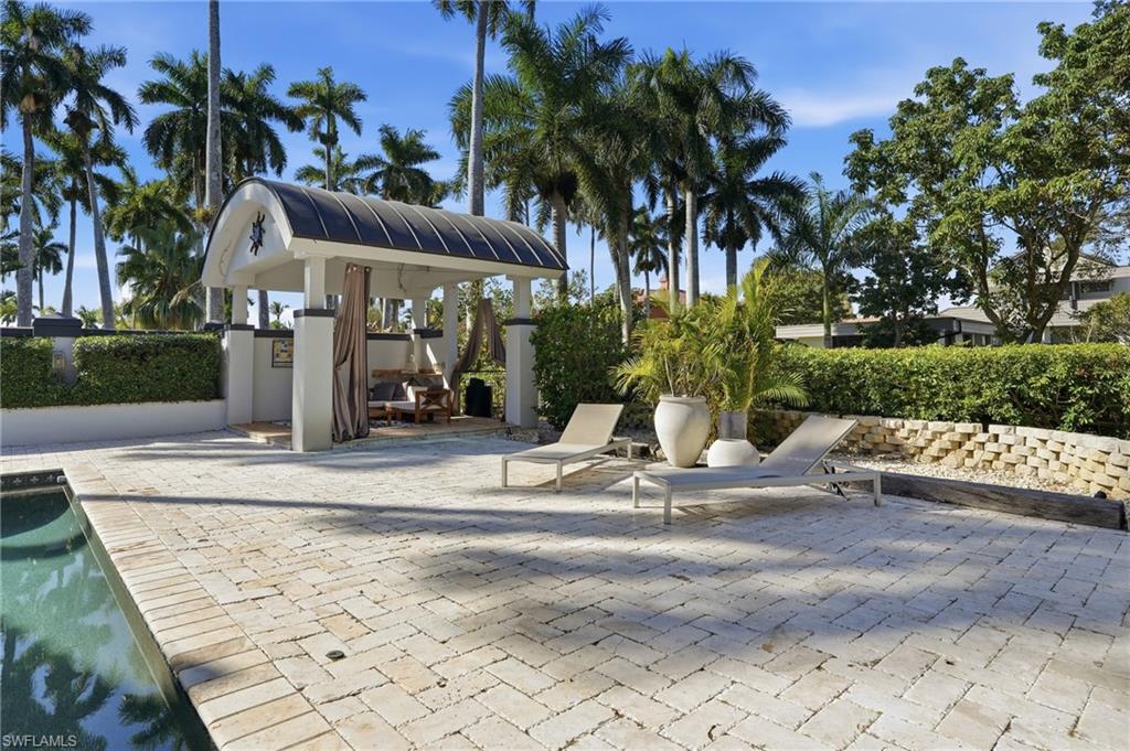 1205 Caloosa DR