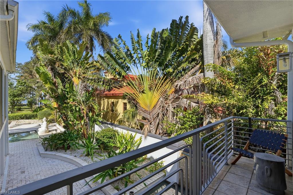 1205 Caloosa DR