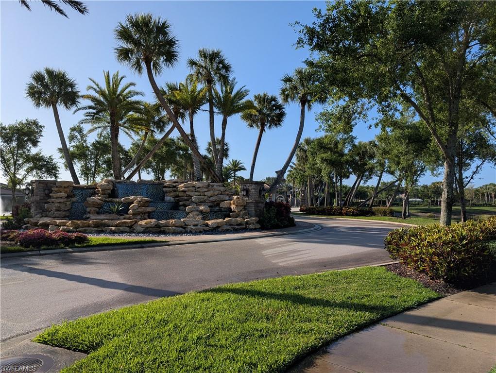 9431 Foxglove LN