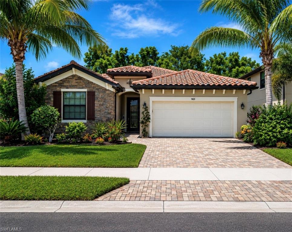 9431 Foxglove LN