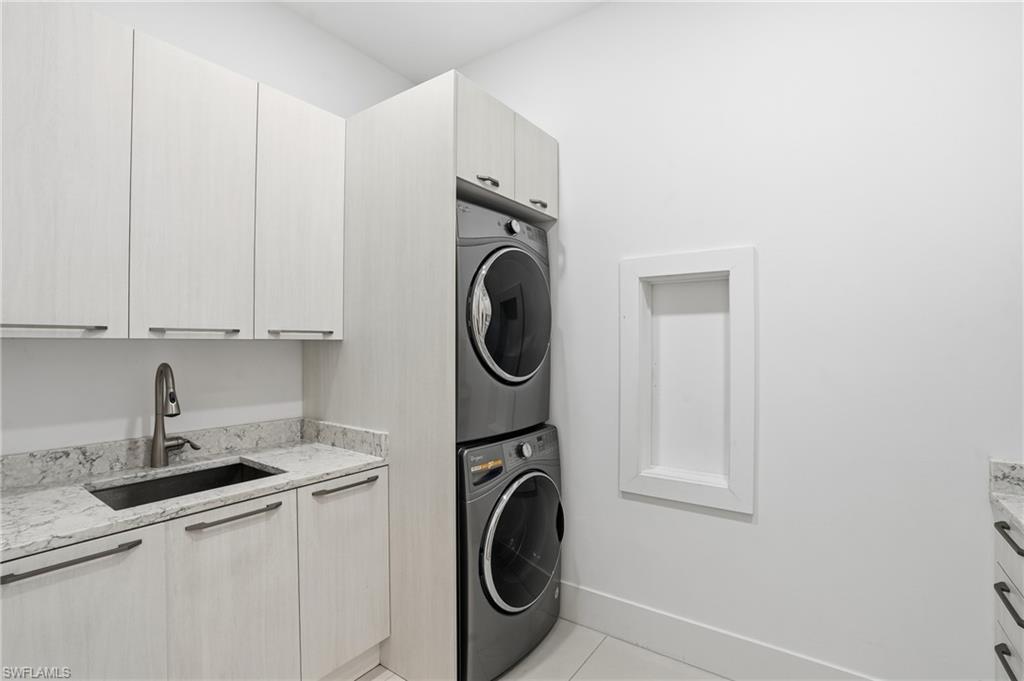 14831 Dockside LN