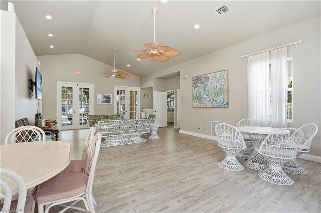 1096 Woodshire LN C202