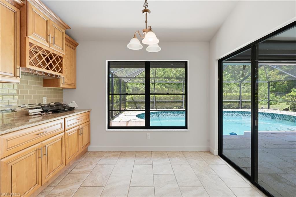 19028 Pine Run LN