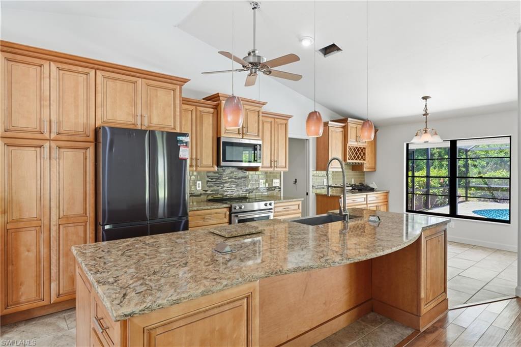 19028 Pine Run LN