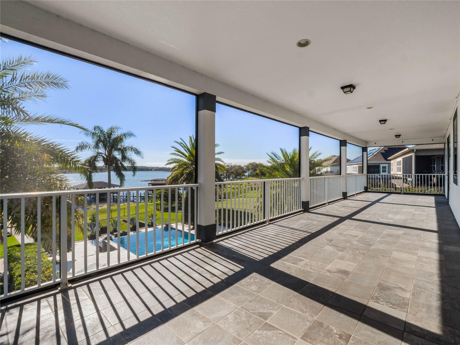 16094 JOHNS LAKE OVERLOOK DR