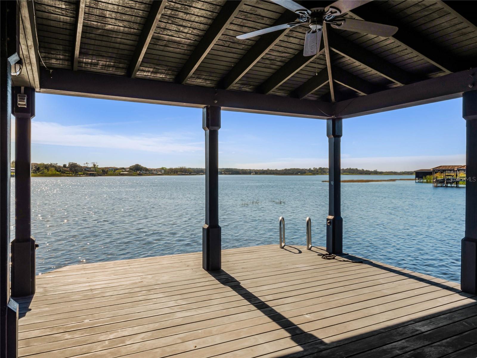 16094 JOHNS LAKE OVERLOOK DR