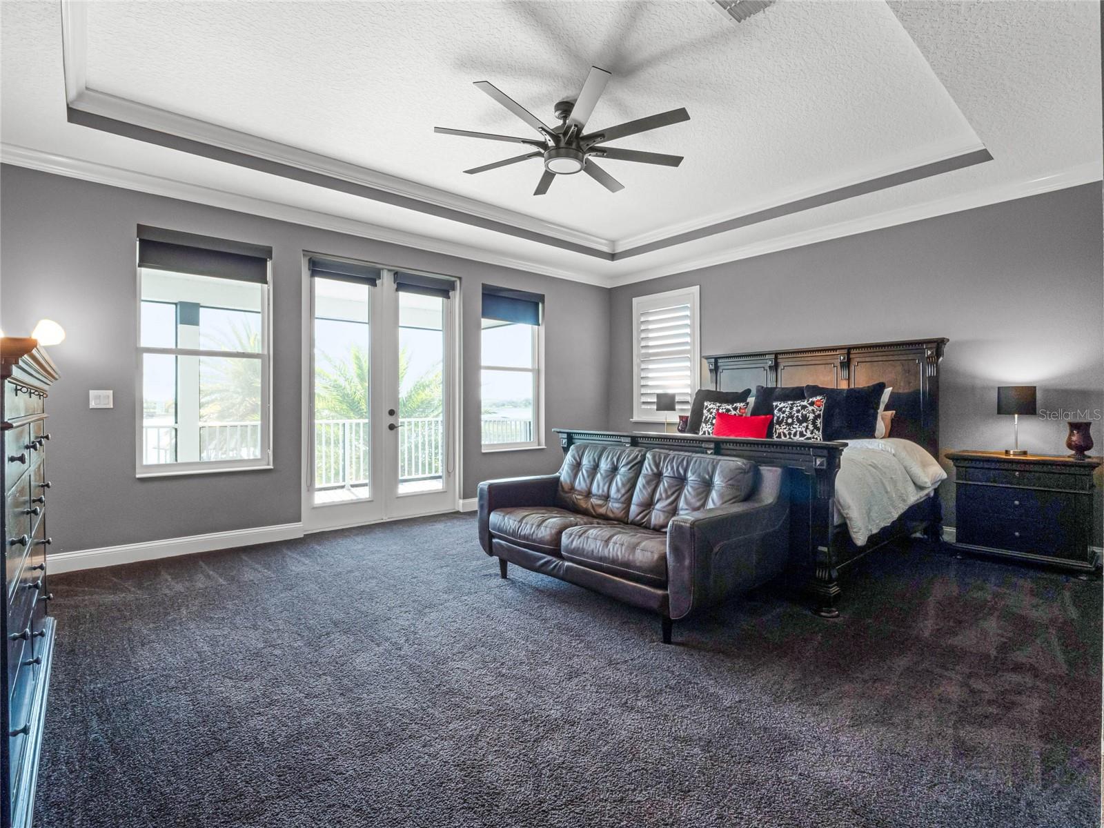 16094 JOHNS LAKE OVERLOOK DR