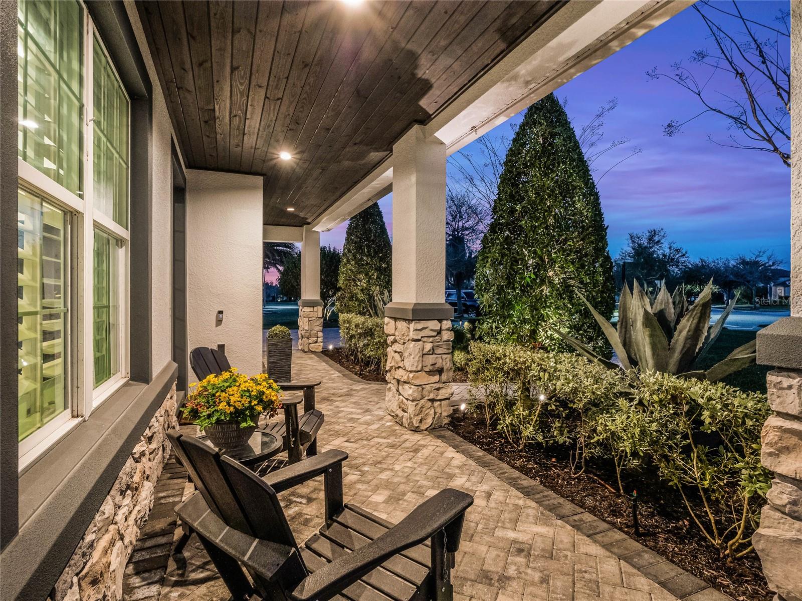16094 JOHNS LAKE OVERLOOK DR