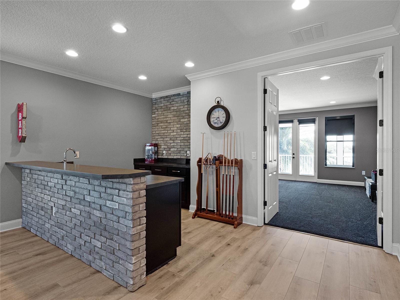 16094 JOHNS LAKE OVERLOOK DR
