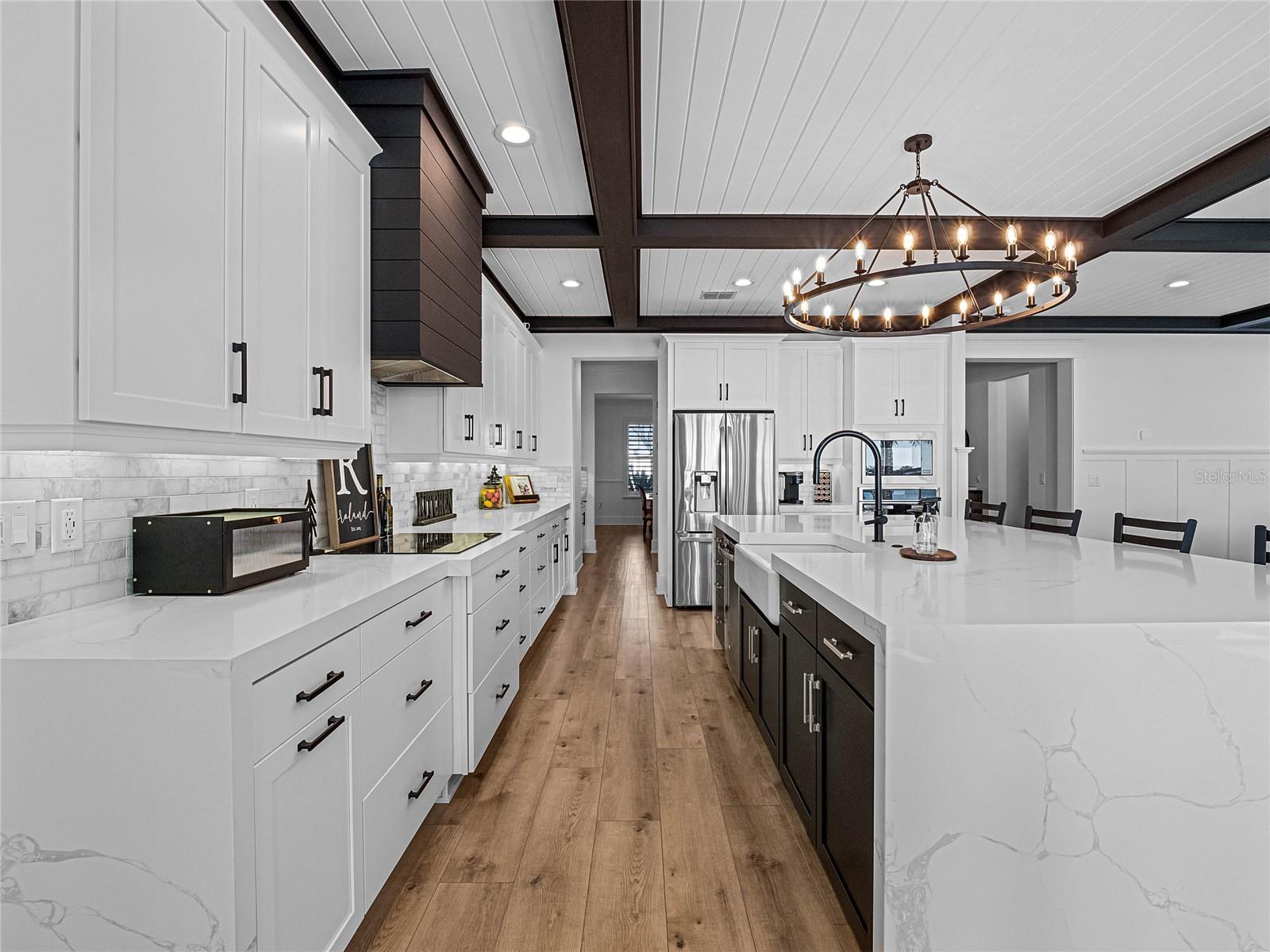 16094 JOHNS LAKE OVERLOOK DR