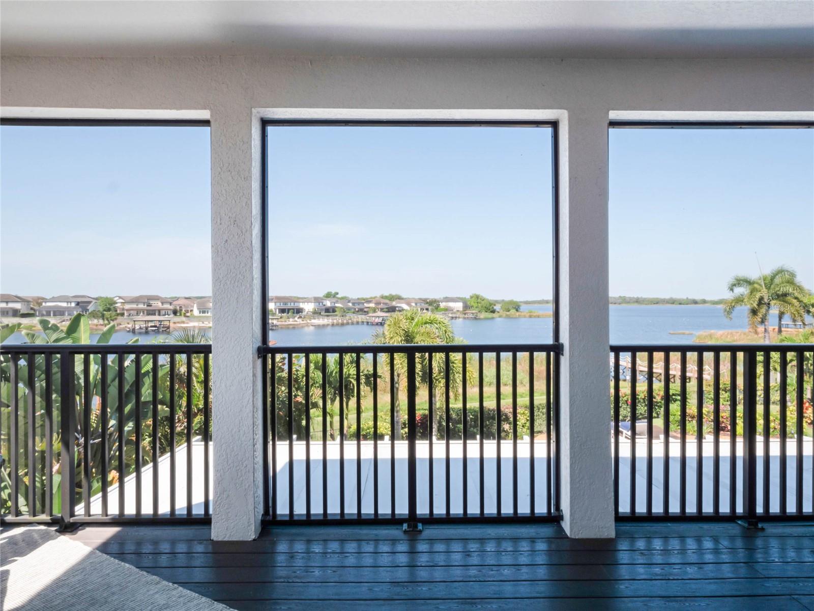 16150 JOHNS LAKE OVERLOOK DR