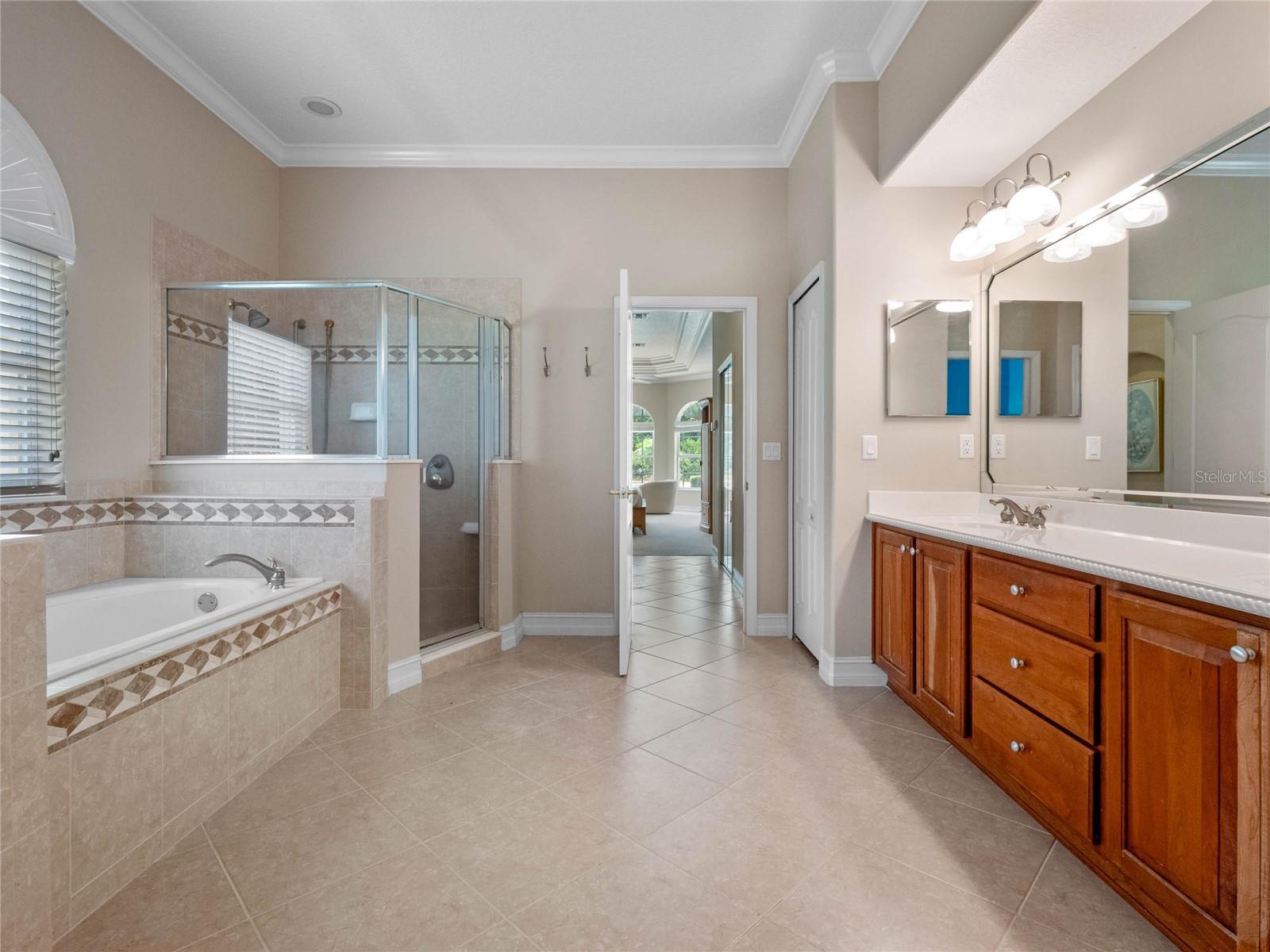 2508 FAWNLAKE TRL