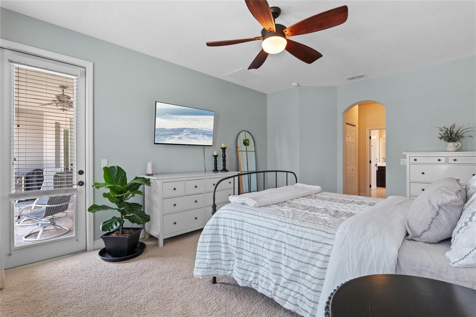 16103 JOHNS LAKE OVERLOOK DR